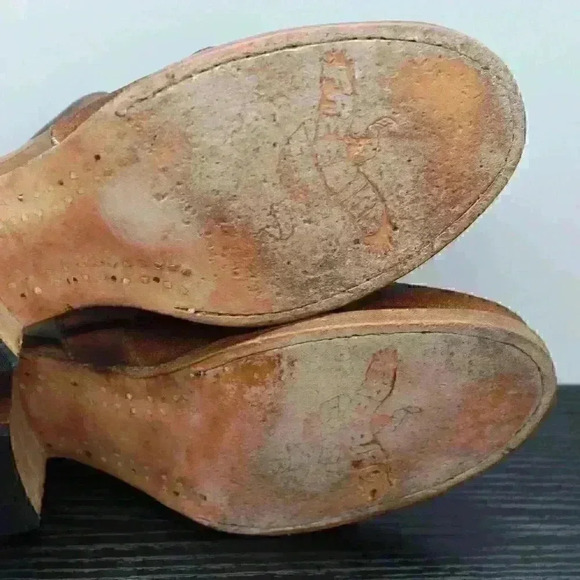 Freebird Leo by Steve Madden Women's Distressed Brown Suede Clog Bootie Size 10 - Picture 11 of 11